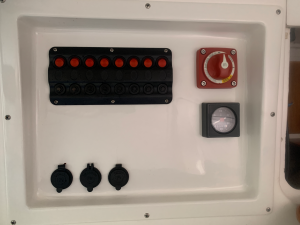 Restoration of a switchboard on a Farr 30