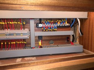 Renovering av elsystem Contrast 36